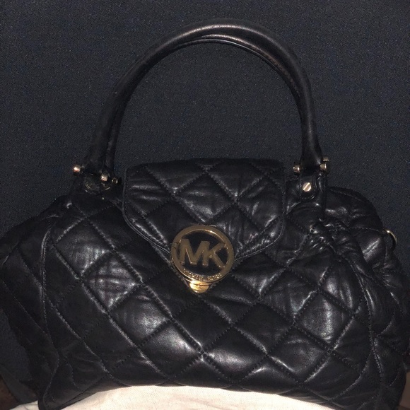 Michael Kors Handbags - Michael kors handbag   Black and gold